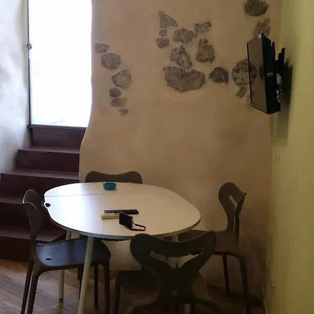 Balcone Sulla 4* チェファル